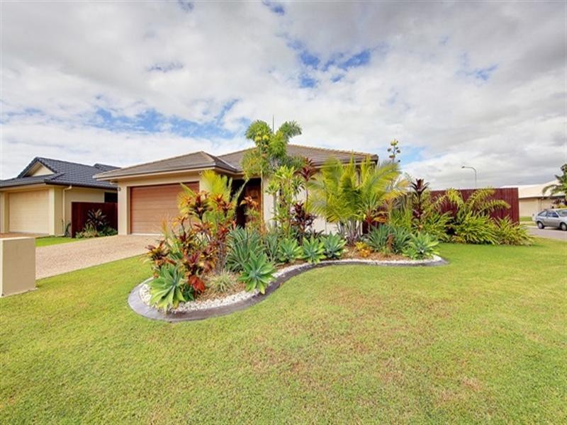 13 Petrie Way, Idalia QLD 4811