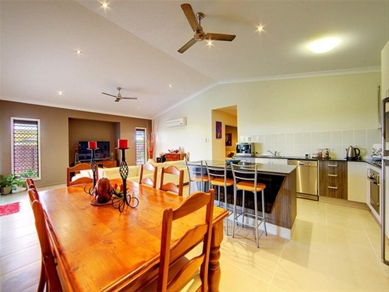 13 Petrie Way, Idalia QLD 4811