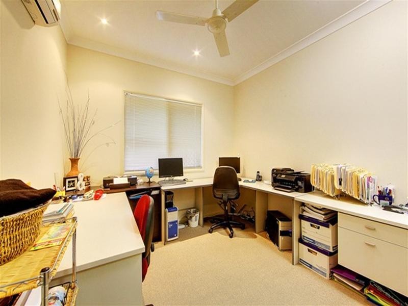 13 Petrie Way, Idalia QLD 4811