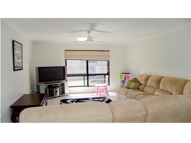 11 Thornbill Close, Kelso QLD 4815