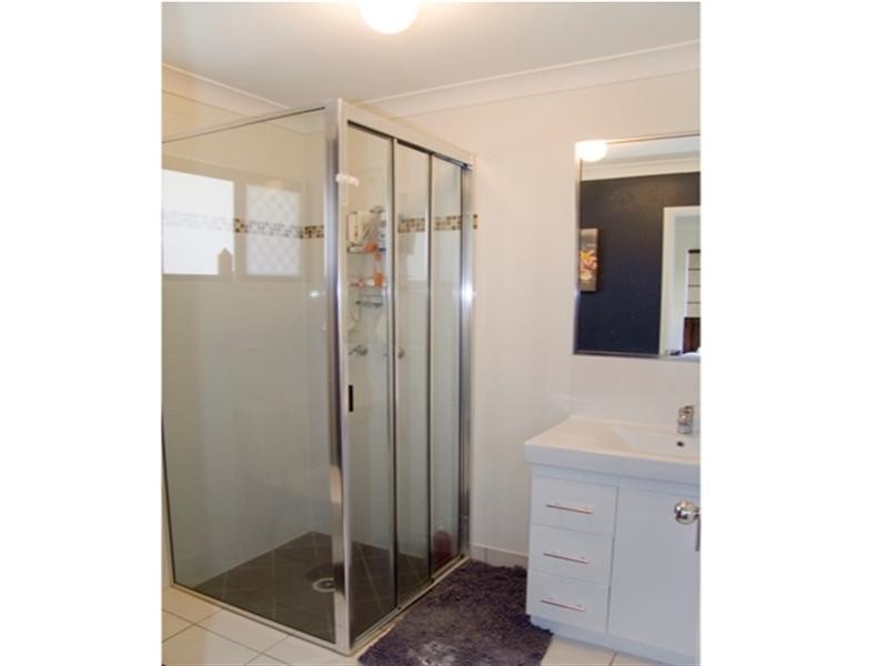 11 Thornbill Close, Kelso QLD 4815