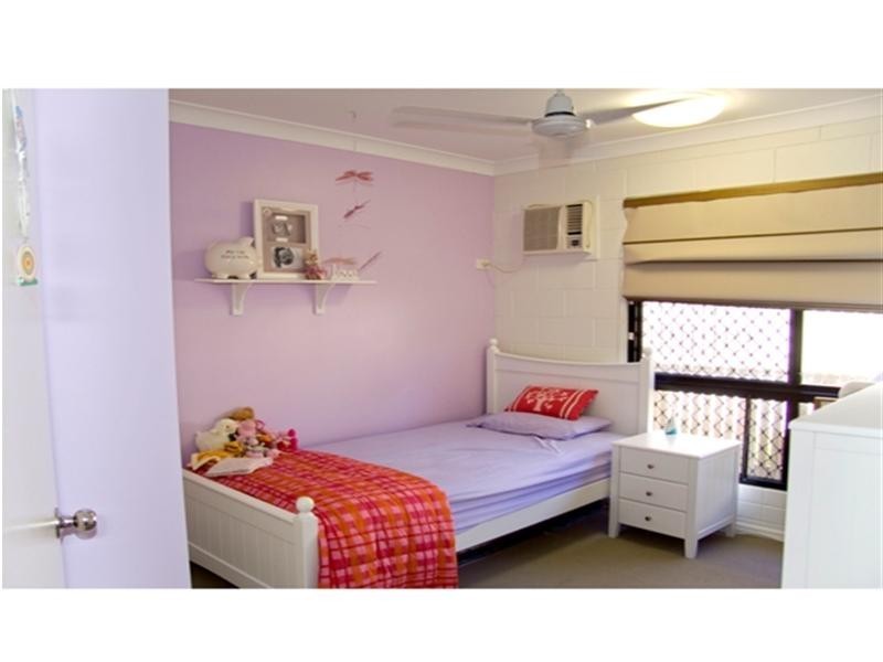 11 Thornbill Close, Kelso QLD 4815