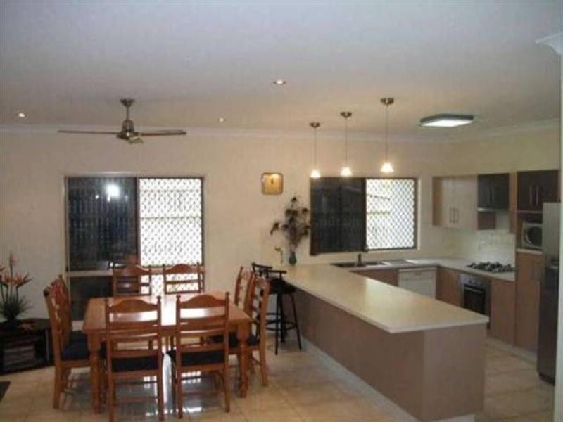 26 Strathburn Street, Mount Louisa QLD 4814