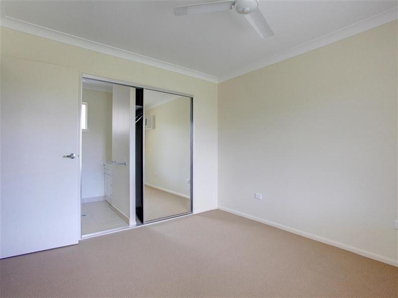 1 Stoneville Circuit, Mount Louisa QLD 4814