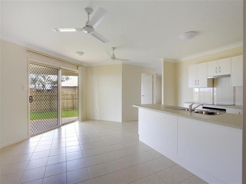 1 Stoneville Circuit, Mount Louisa QLD 4814