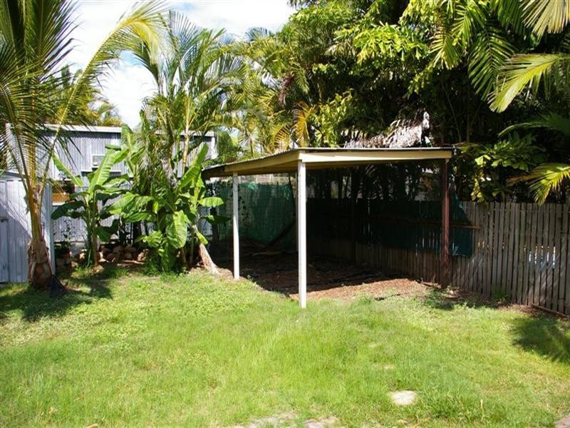 33 Perkins Street, South Townsville QLD 4810