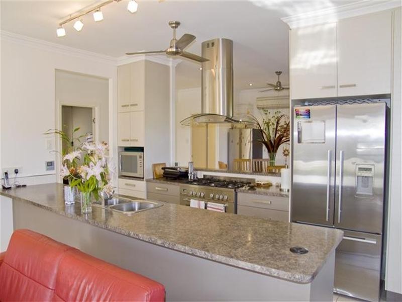 32 Springbrook Parade, ‘Fairfield Waters’, Idalia QLD 4811