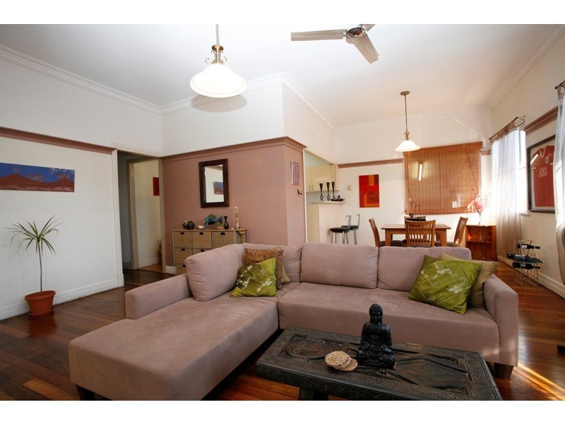 171 Kings Road, Pimlico QLD 4812