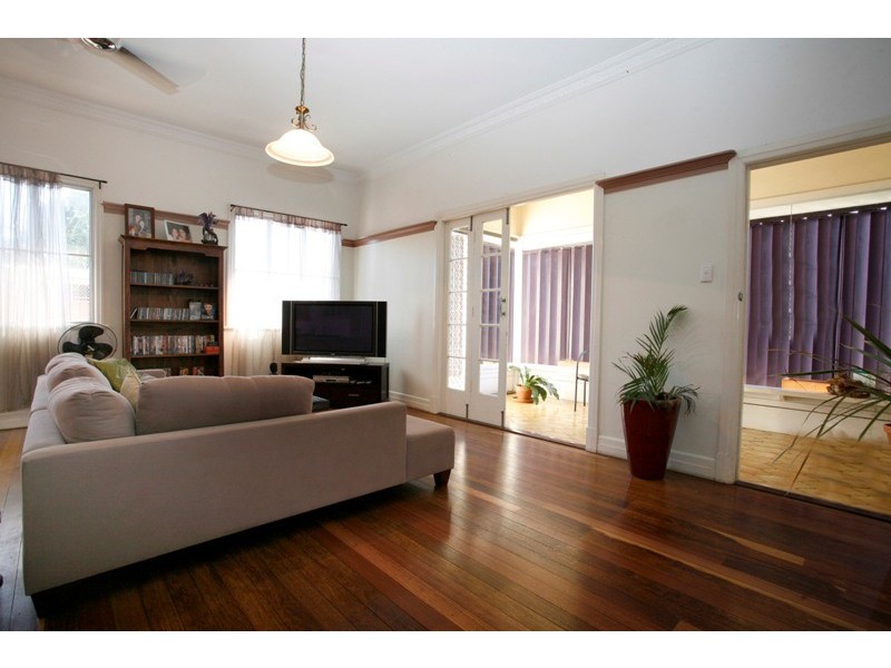 171 Kings Road, Pimlico QLD 4812