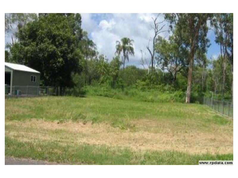 42 Whiting Court, Cungulla QLD 4816