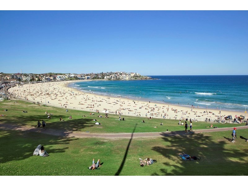 Shop 3, 152 Campbell Parade, Bondi Beach NSW 2026