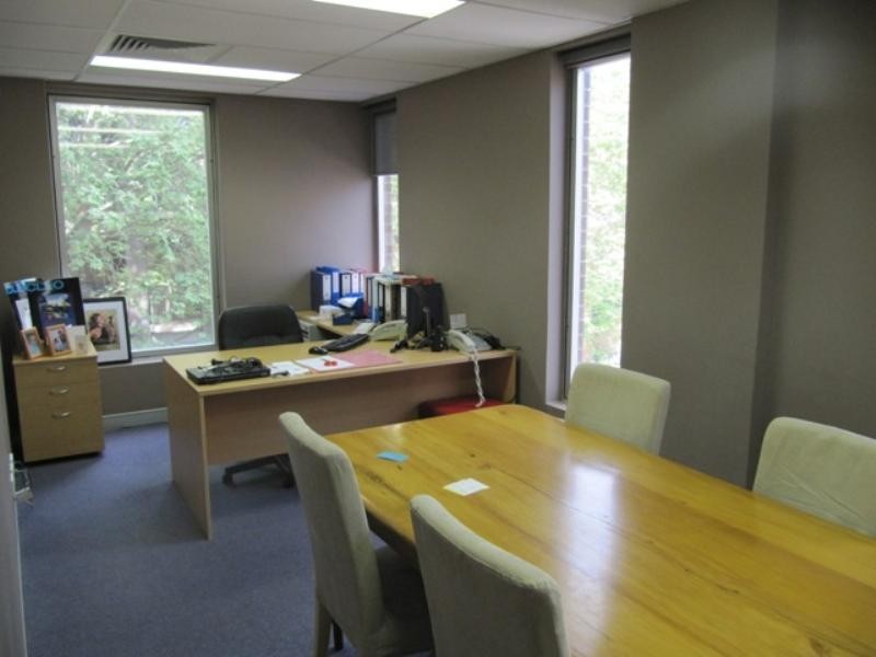 Suite 302, 88-90 Foveaux Street, Surry Hills NSW 2010