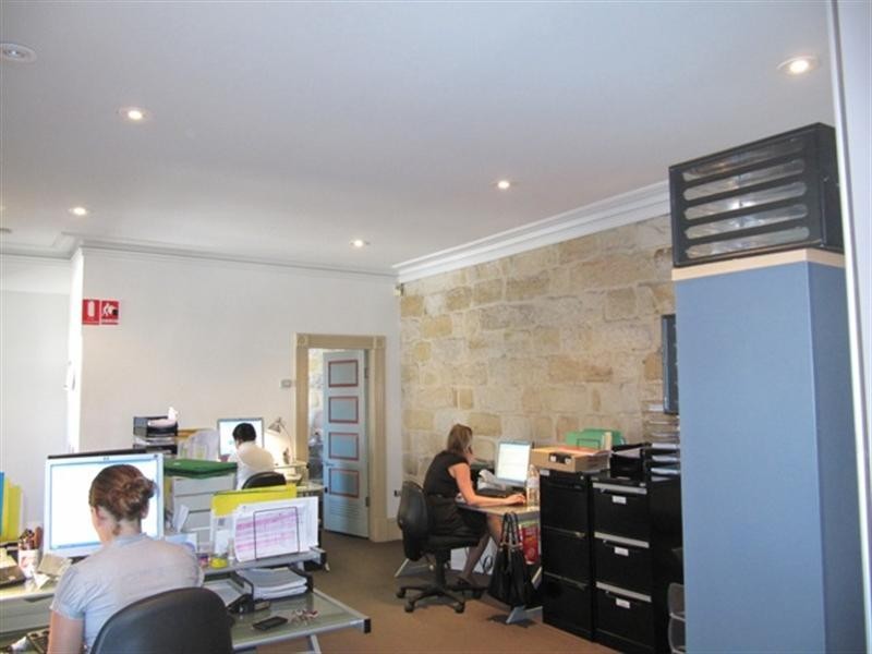 Suite 4, 2A Mona Road, Darling Point NSW 2027