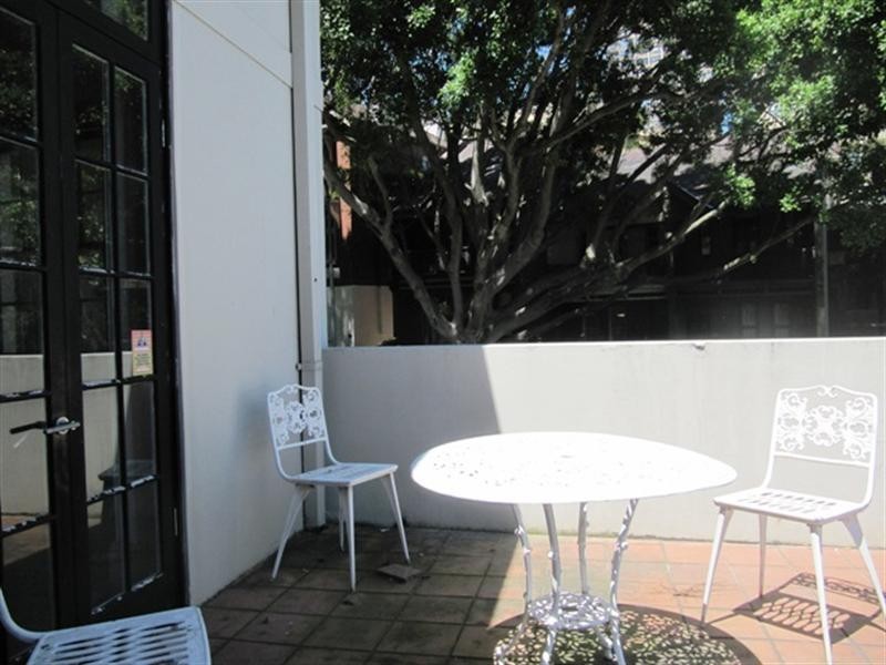 Suite 4, 2A Mona Road, Darling Point NSW 2027