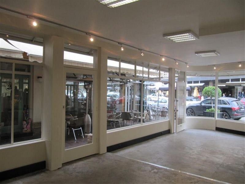 Shop 2, 21 Knox Street, Double Bay NSW 2028