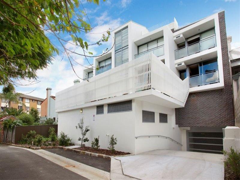 Shop 4, 418 Darling Street, Balmain NSW 2041