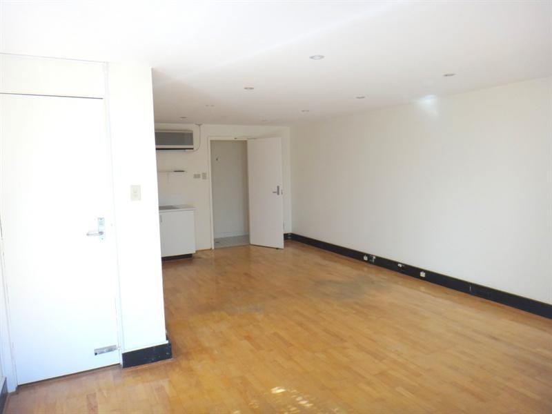 LG, 8 Manning Road, Double Bay NSW 2028