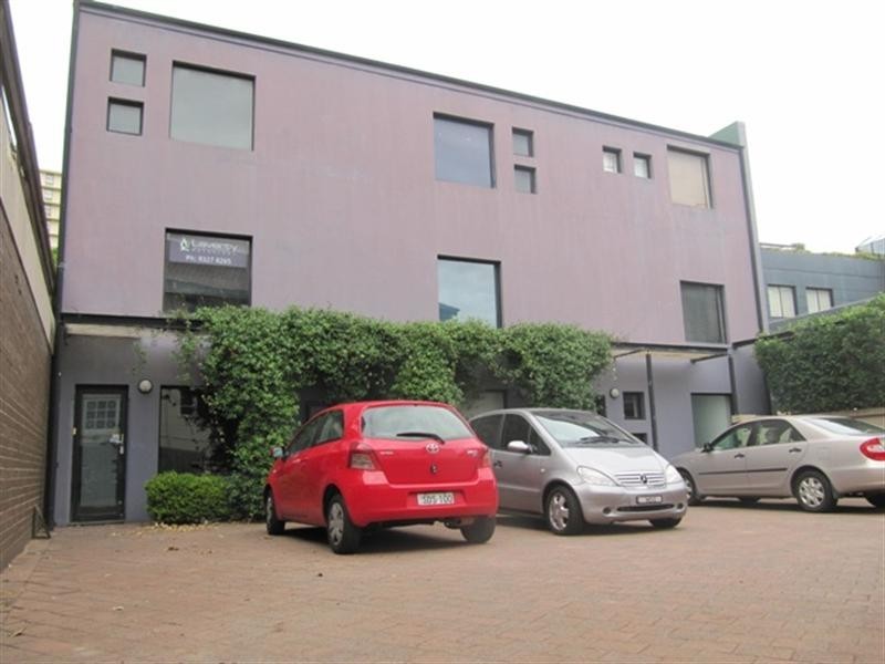 LG, 8 Manning Road, Double Bay NSW 2028