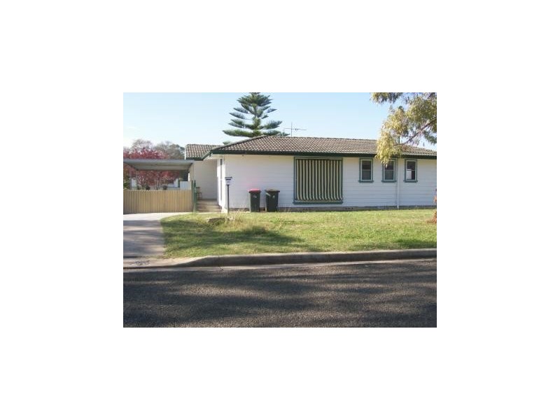 10 Hume Close, Singleton NSW 2330