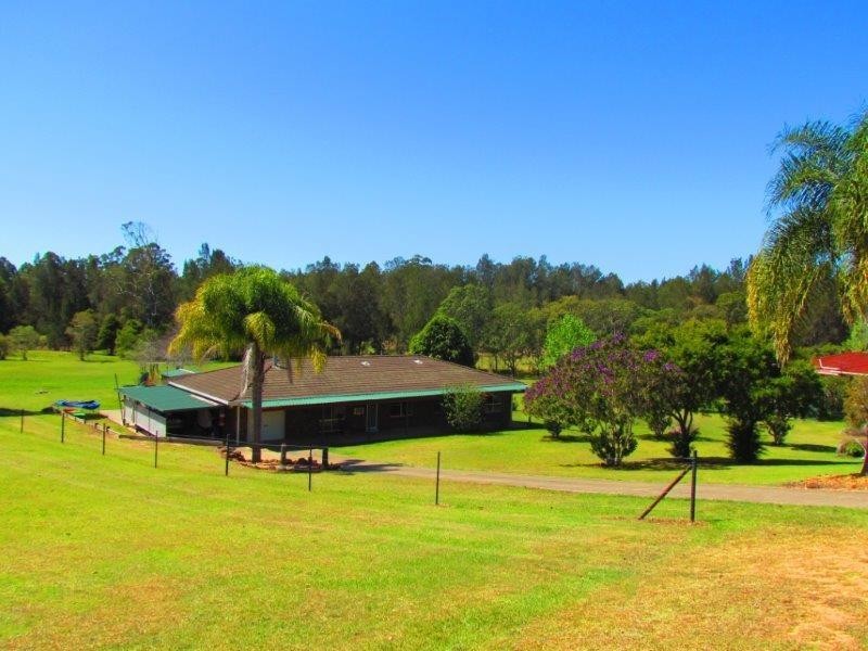 74 Preston Drive, Macksville NSW 2447