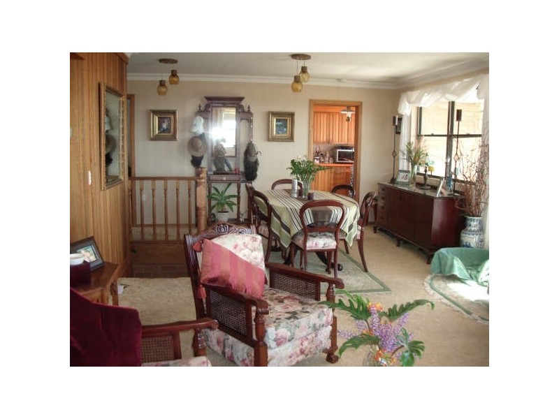 8 Nambucca Drive, Scotts Head NSW 2447