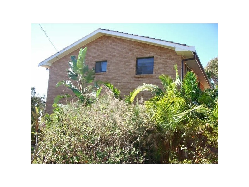 8 Nambucca Drive, Scotts Head NSW 2447