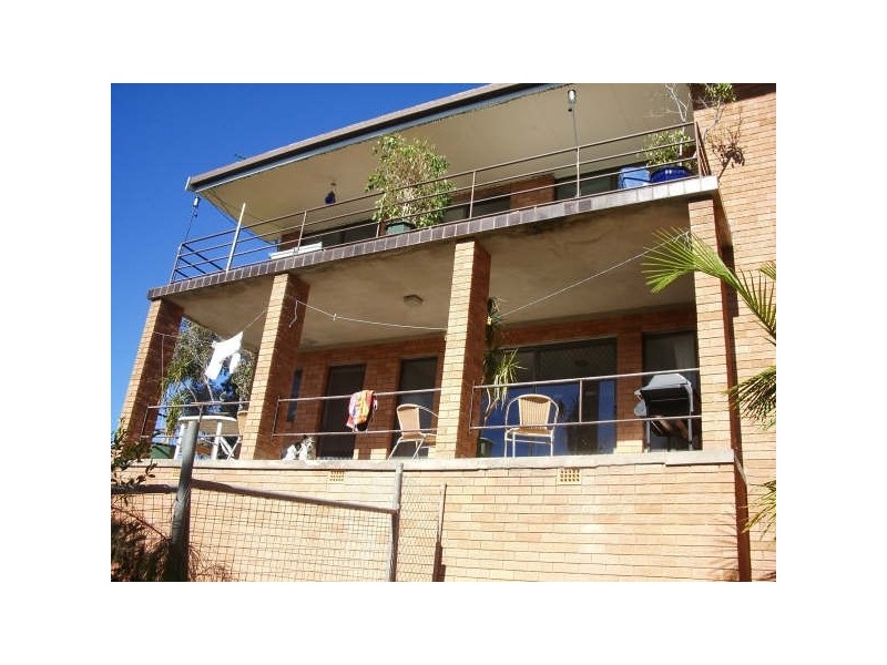 8 Nambucca Drive, Scotts Head NSW 2447