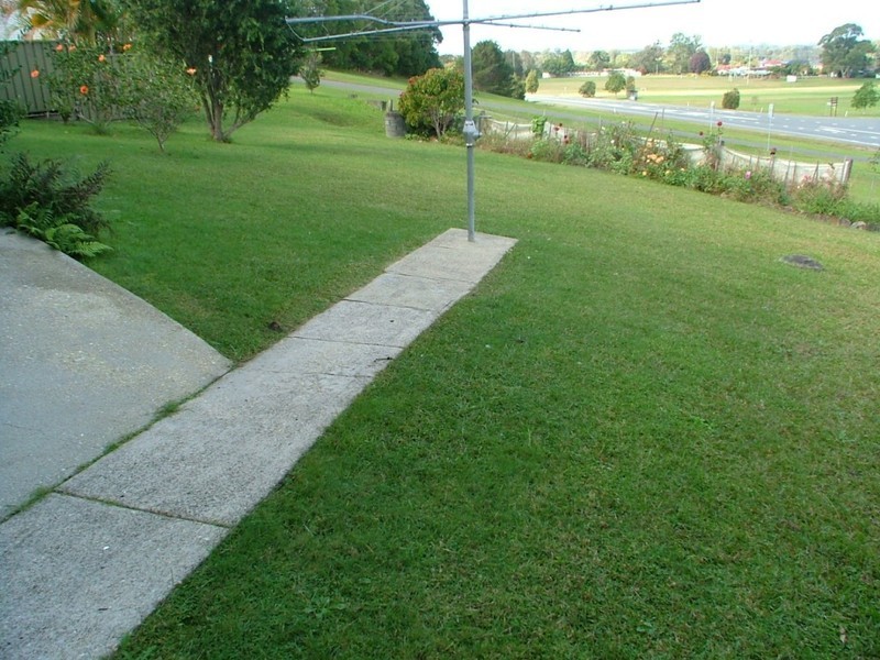 12 Glenmore Crescent, Macksville NSW 2447