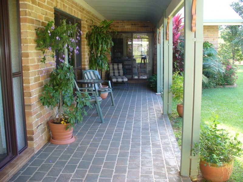 111 East West Road, Valla NSW 2448