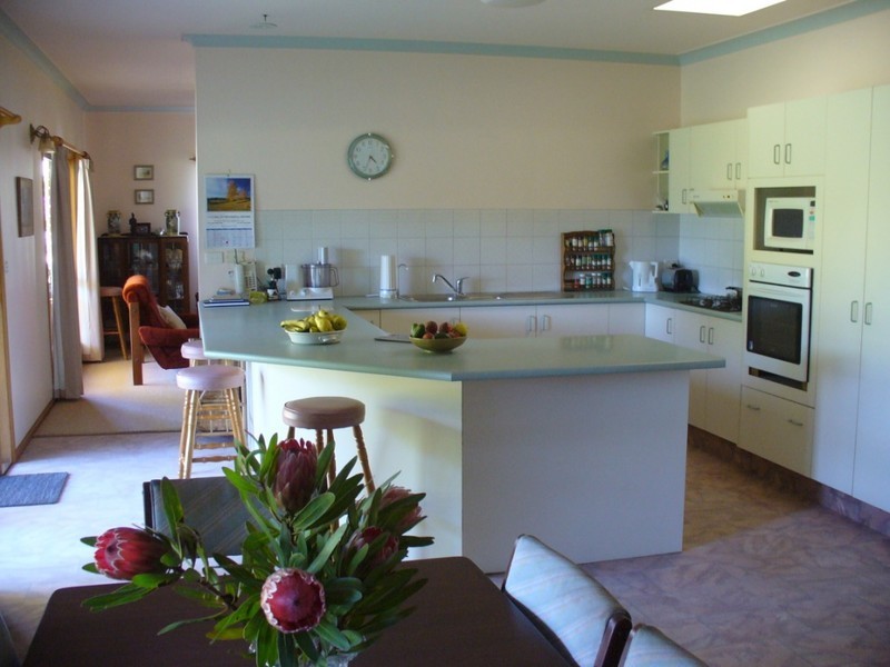 111 East West Road, Valla NSW 2448