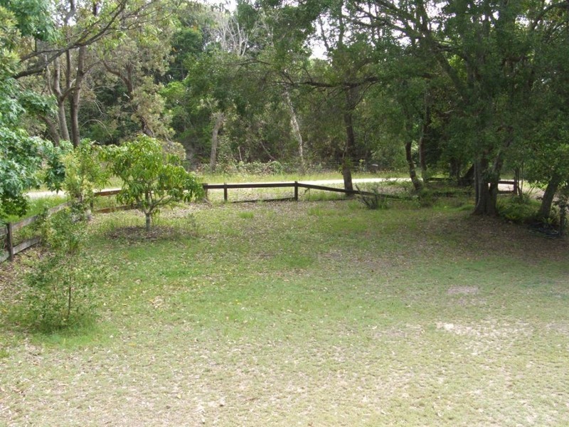 3 Banksia Crescent, Scotts Head NSW 2447