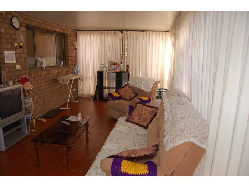 13 Glenmore Crescent, Macksville NSW 2447