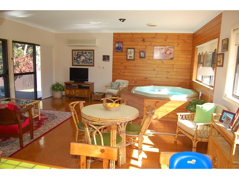 16 Pilot Street, Nambucca Heads NSW 2448