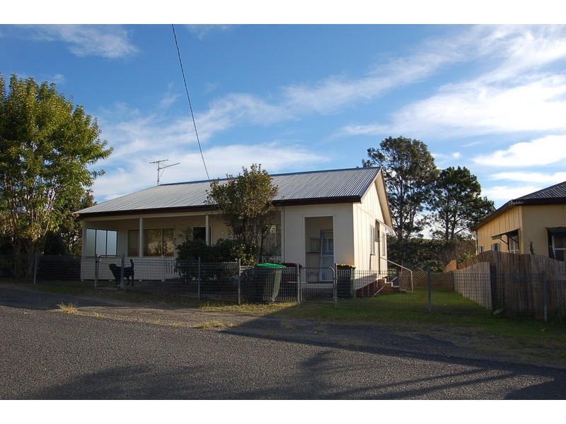 27 Station Street, Eungai Rail NSW 2441