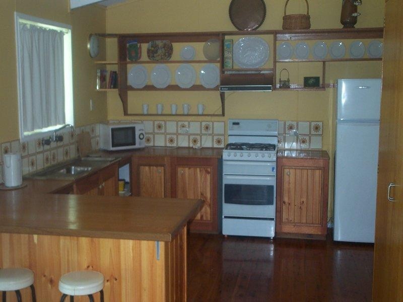 24 Vernon Street, Scotts Head NSW 2447