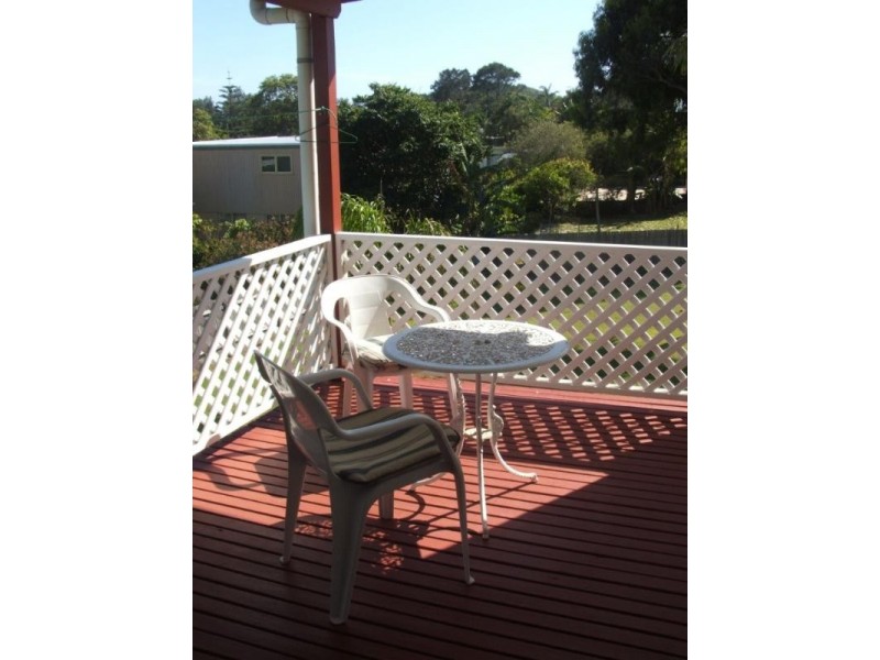 2 Gloucestor Street, Scotts Head NSW 2447