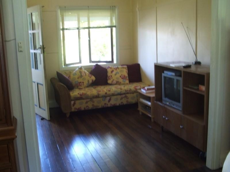 3 Wallace Street, Scotts Head NSW 2447