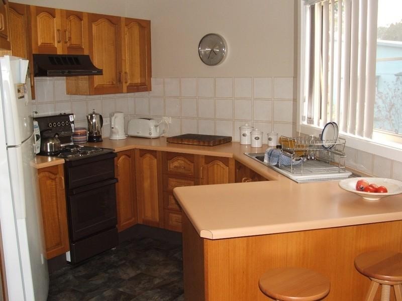 2/10 Wallace, Scotts Head NSW 2447