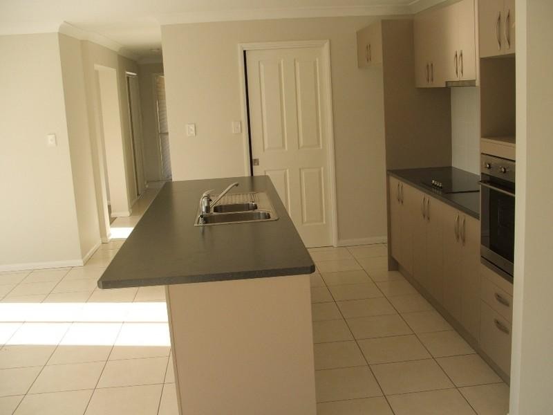 5 Treleaven Street,, Hyland Park NSW 2448