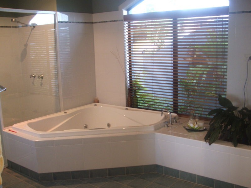 64 Raleigh Street, Scotts Head NSW 2447