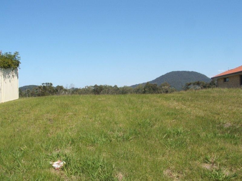 5 River Oak, Scotts Head NSW 2447