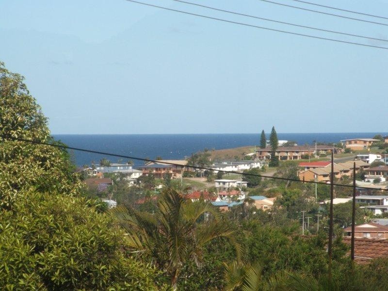 13 Vista Way, Scotts Head NSW 2447