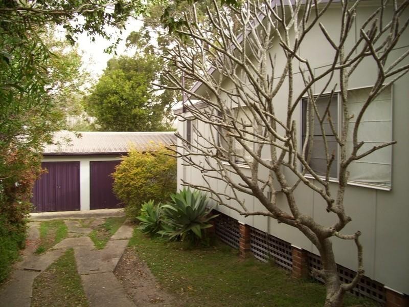 33 Wallace Street, Scotts Head NSW 2447