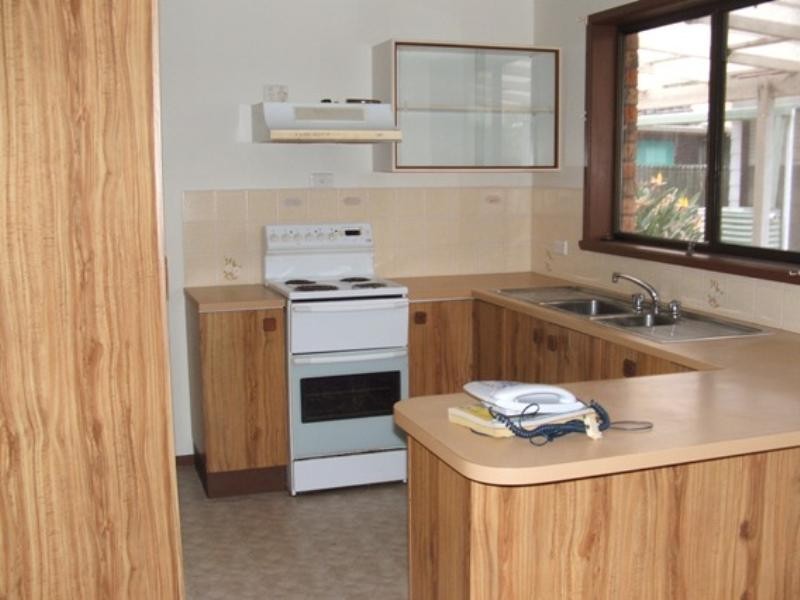 1 Raleigh Street, Scotts Head NSW 2447