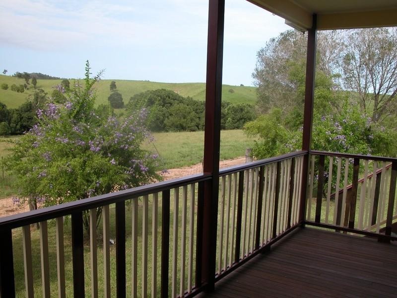 121 Whites Road, Yarranbella NSW 2447