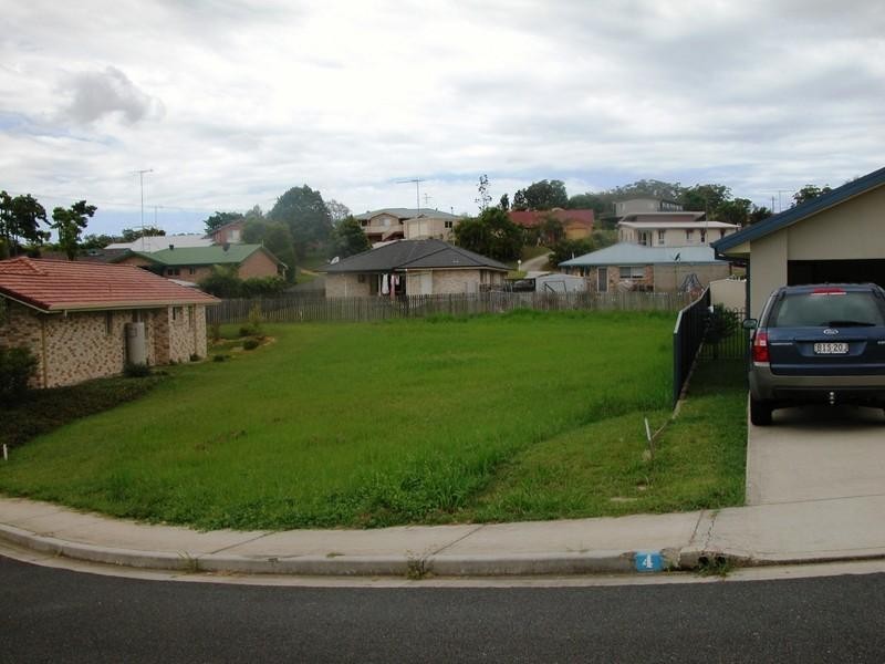 6 Crispin Cove, Macksville NSW 2447