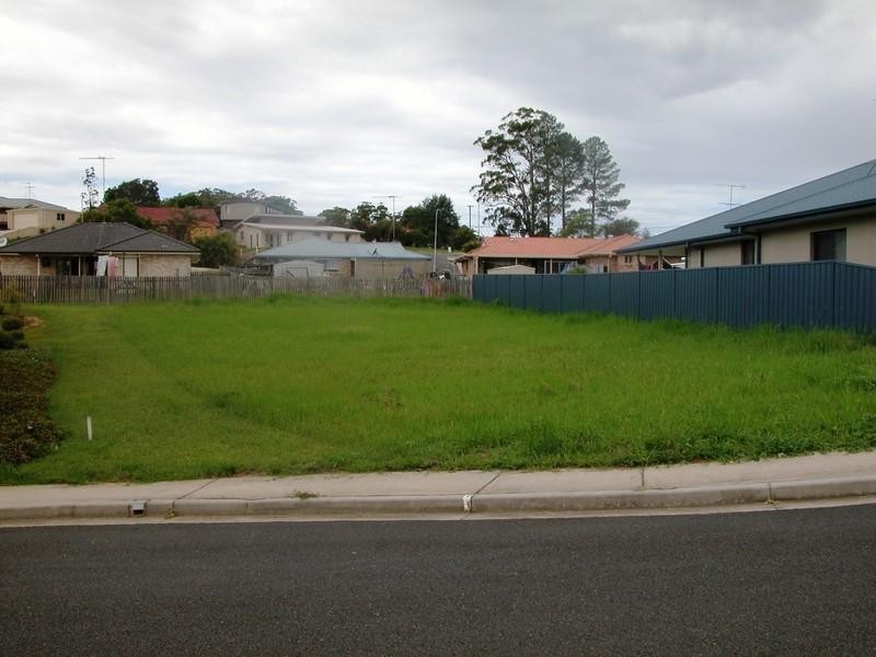 6 Crispin Cove, Macksville NSW 2447