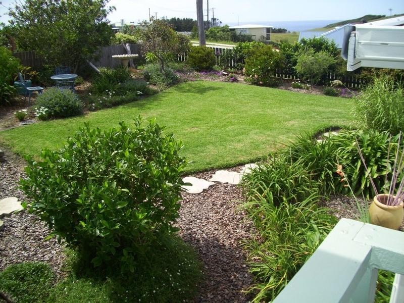 6 Hill Street, Scotts Head NSW 2447