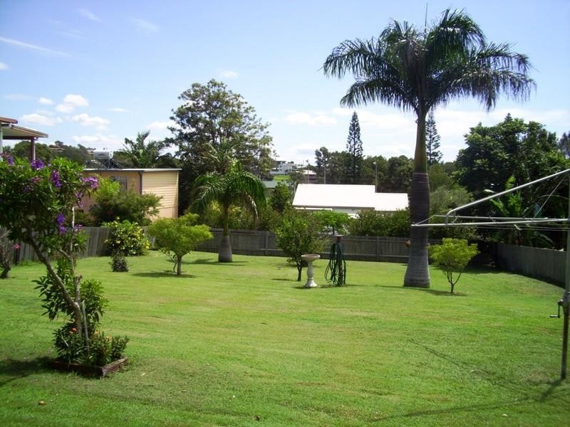 14 Wallace Street, Scotts Head NSW 2447