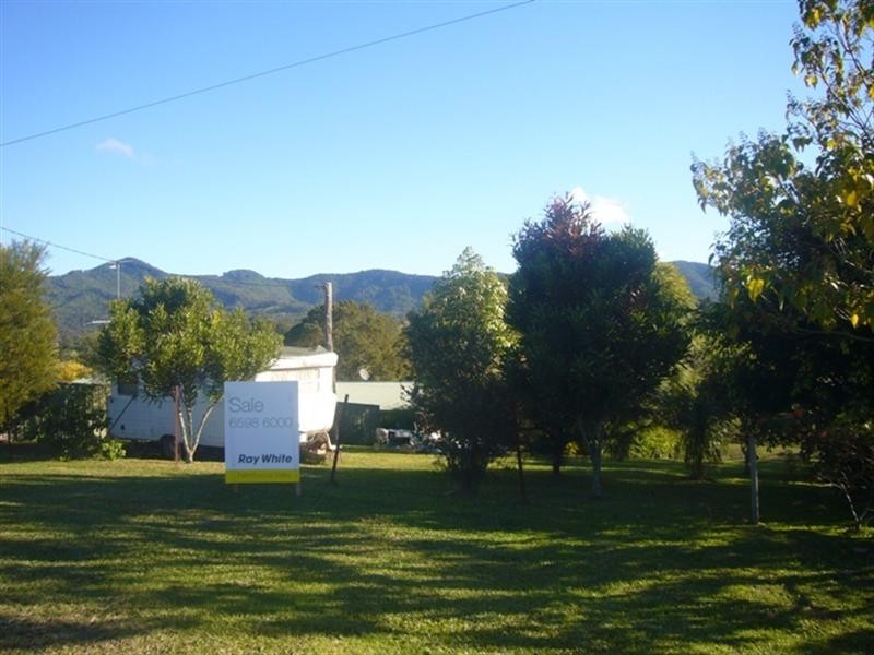 9 Greenhills Road, Upper Taylors Arm NSW 2447